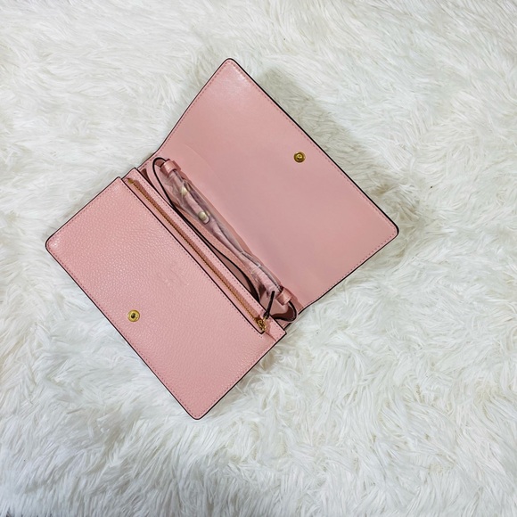 Disney x Coach Dalmatian Crossbody - Picture 4 of 15